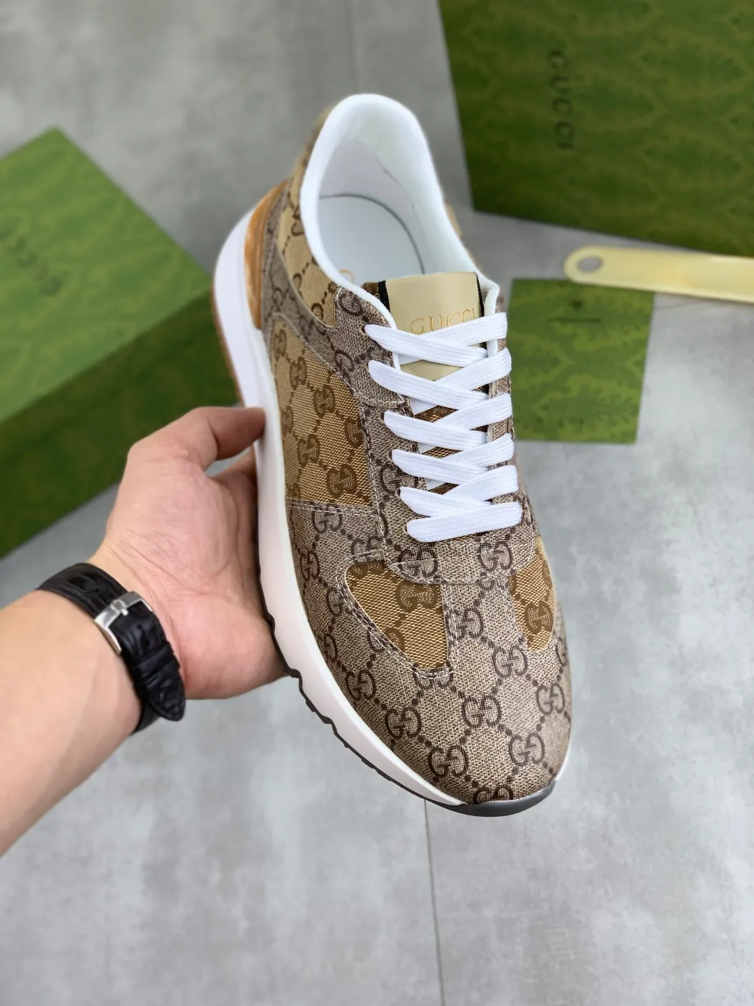 Men's shoes 💰P440💰[New model]🆘 The latest model from Gucci GUCCI official website🎁Classic casual and fashionable men's shoes👟Best model💥The version is simple and elegant, exclusive for trendy men. Unique official website latest brand elements👑Gucci original decoration, fashionable and generous, original soft calfskin fabric➕Comfortable soft first-layer pigskin lining ✅The official website specifies the wear-resistant casual outsole, the classic model is taken in real life🎬Color: 3️⃣colors available😍Number: 38-44